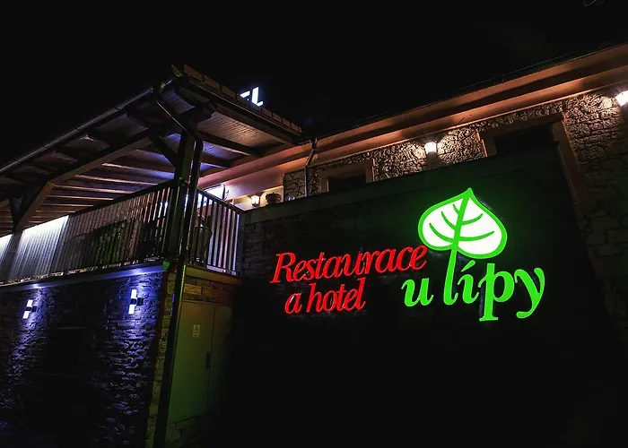 U Lipy Hotel